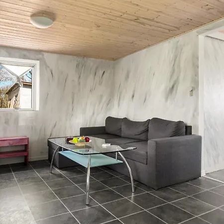 2 Bedroom In Ferienhaus *